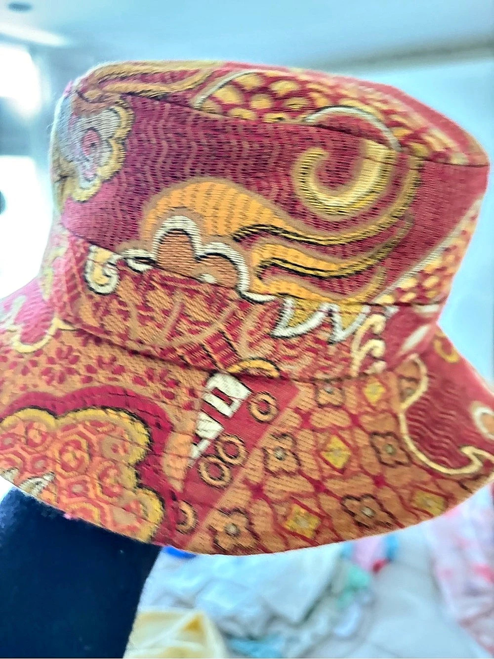 Etro Jacquard Brocade Bucket Hat Paisley Red & Gold Medium - Picture 5 of 6